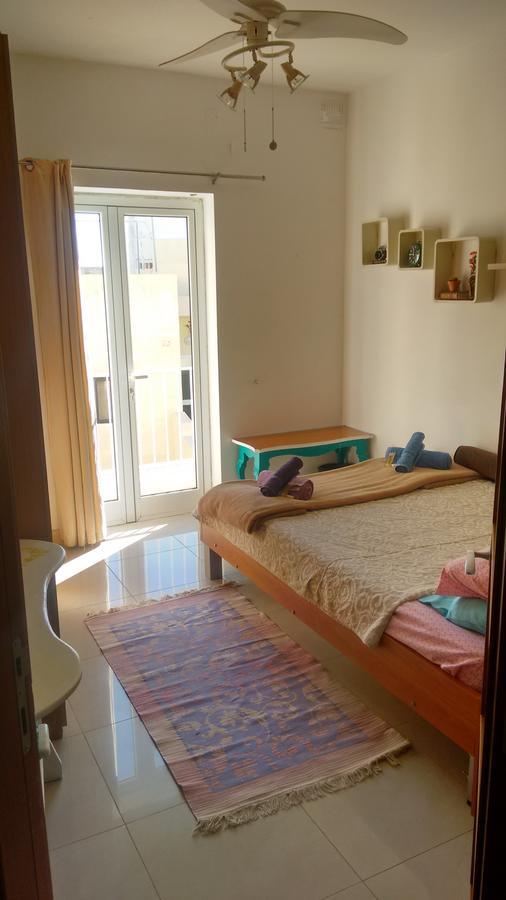 Swieqi Apartment San Ġiljan Zimmer foto